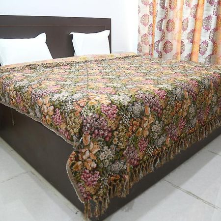 Aradhana'S Home Stay 阿格拉 外观 照片